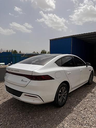 byd e1: BYD Qin: 2023 г., 1.5 л, Вариатор, Гибрид, Седан — 2