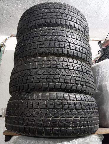 Шины: Шины 235 / 55 / R 18, Зима, Б/у, Комплект, Легковые, Китай, Firemax