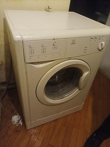 indesit: Indesit önyükləməli paltaryuyan maşın - Ön yükləmə, şüşəli iri lyuk - — 2