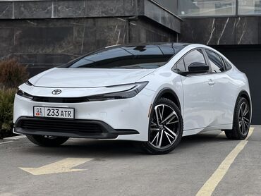 Toyota: Toyota Prius: 2023 г., 2 л, Автомат, Гибрид, Хэтчбэк