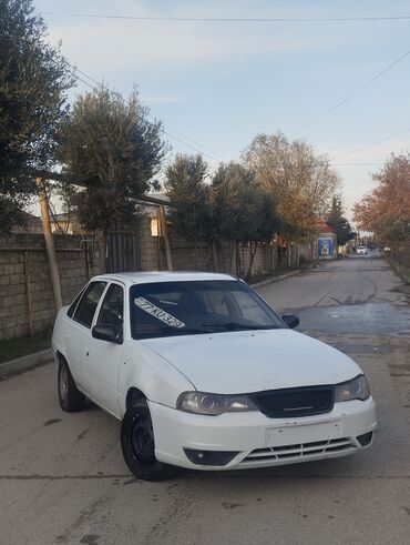 Digər avtomobillər: Avtomobil: Sedanın tam komple eksteryer və interyer görüntüləri — 4