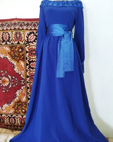 Повседневные платья: Повседневное платье, Made in KG, Осень-весна, Длинная модель, Оверсайз at lalafo.kg — 2 Повседневные платья: Повседневное платье, Made in KG, Осень-весна, Длинная модель, Оверсайз — 2