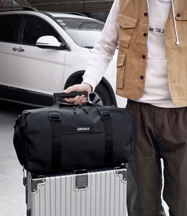 Дорожные сумки: ПРОДАЮ НОВУЮ ОЧЕНЬ КАЧЕСТВЕННУЮ И СТИЛЬНУЮ СУМКУ,ПОДОЙДЕТ КАК ДЛЯ — 17