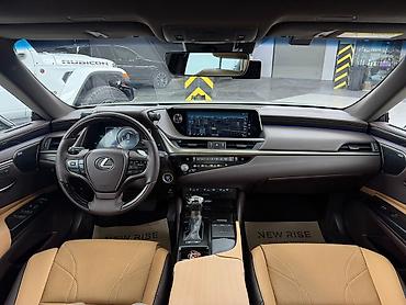 Lexus: Lexus ES: 2021 г., 2.5 л, Вариатор, Гибрид, Седан — 15