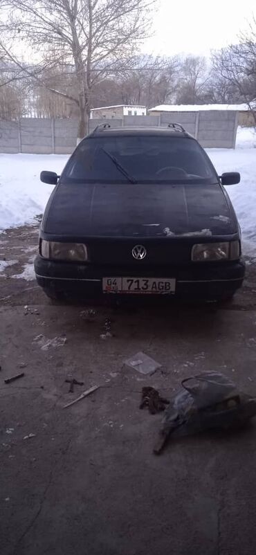 Volkswagen: Volkswagen Passat: 1992 г., 1.8 л, Механика, Бензин, Универсал