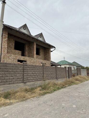 дома в городе каракол: Дом, 200 м², 5 комнат, Собственник, ПСО (под самоотделку)