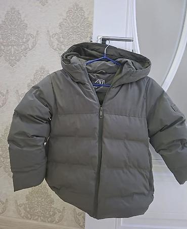 qis ucun kurtkalar: ZARA uşaq qış gödəkçəsi 11-12yas - Rəng: zeytun-yaşıl (khaki) - — 1