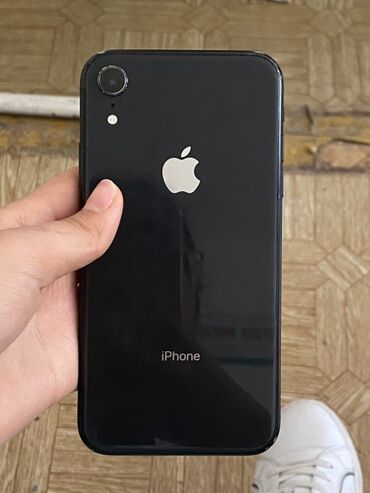 Apple iPhone: IPhone Xr, Б/у