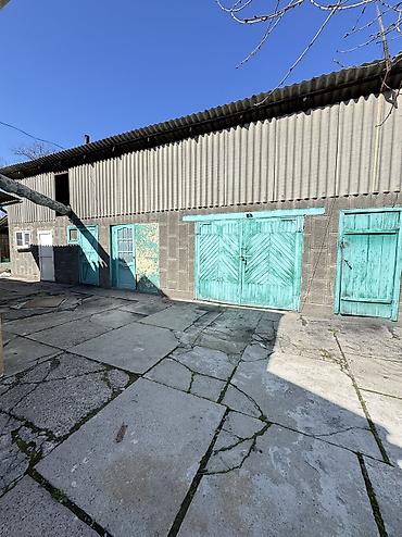 Продажа коттеджей и домов: ✨Продаётся дом в с. Сокулук✨ 🏡Характеристики: • Участок - 10 соток • at lalafo.kg — 5 Продажа коттеджей и домов: ✨Продаётся дом в с. Сокулук✨ 🏡Характеристики: • Участок - 10 соток • — 5