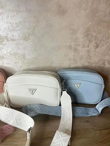 Putni koferi i torbe: GUESS ženske torbe – više modela i boja - Crossbody sa pletenim — 15