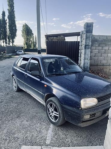 Volkswagen Golf: 1992 г., 1.6 л, Кол менен иштөөчү, Бензин, Хетчбек — 8