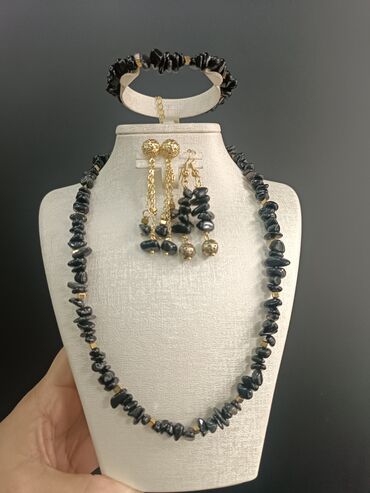 Bijuteriya dəstləri: Təbii daşlardan hazırlanmış zərgərlik dəstləri - Tərkib: müxtəlif — 19