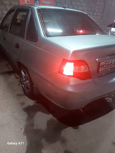 авто аварийная: Daewoo Nexia: 2008 г., 1.5 л, Механика, Бензин