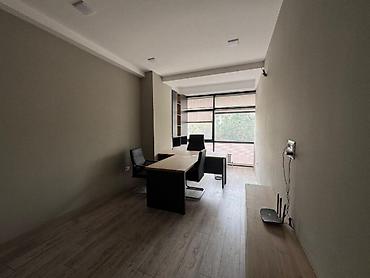 Коммерческая недвижимость: İcarəyə verilir 3 otaqlı ofis 90 m², Gənclik m. Daha 7 şəklə bax — 4