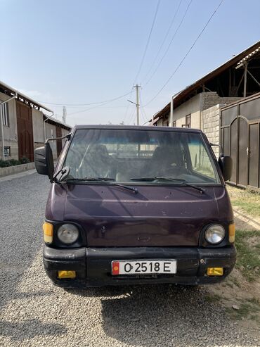 ош машиналар: Hyundai Porter: 1996 г., 2.5 л, Механика, Дизель