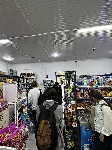 Соода: Продается раскрученный готовый мини маркет Хорошая локация, имеется — 5