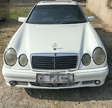 mercedes benz e class w210: Mercedes-Benz E-Class: 1998 г., Седан — 2