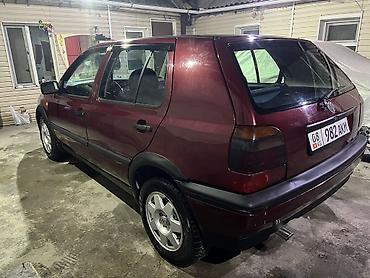 Volkswagen: Volkswagen Golf: 1993 г., 1.6 л, Механика, Бензин, Хэтчбэк — 4