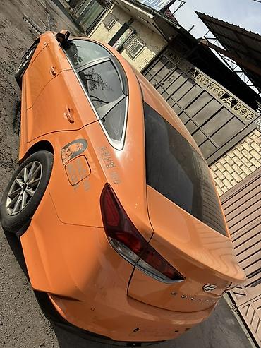 Hyundai: Hyundai Sonata: 2019 г., 2 л, Автомат, Газ, Седан — 30