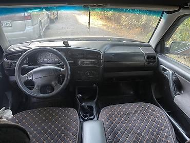 пассат бампер: Volkswagen Vento: 1993 г., 1.8 л, Механика, Бензин, Седан — 6