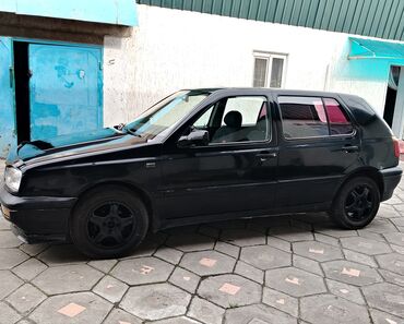 Volkswagen: Volkswagen Golf: 1993 г., 1.8 л, Механика, Бензин, Хэтчбэк