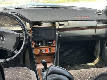 mers e210: Mercedes-Benz W124: 1992 г., 3 л, Механика, Бензин, Универсал — 4