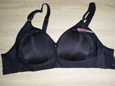 Women's Clothing: Cups without wiring, color - Black