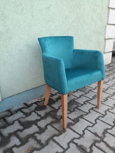 Stolice: 9000din — 10