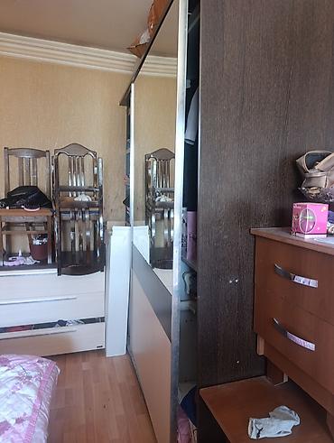 qardirob: Sürüşmə qarderobu 200 AZN, qiymətdə razılaşmaq olar — 2