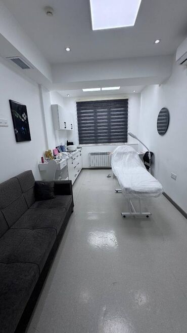 Digər kommersiya daşınmaz əmlakı: Klinika İcarəsi!!! Yasamal rayonu Zahid Xəlilov küçəsində, 53 nömrəli — 9