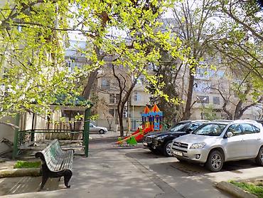 tap az sirvan: Şəhərin mərkəzində, Səbail rayonu, "Sahil” metrosu yaxınlığında, Dəniz — 5