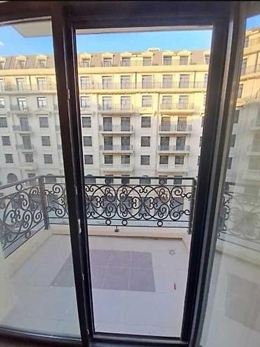 bayilda heyet evi: İcarəyə verilir 2 otaqlı yeni tikili 80 m², Ağ şəhər q. 1 200 AZN/ay — 3