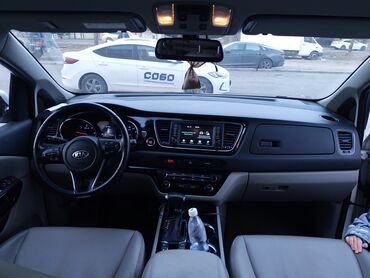 Kia: Kia Carnival: 2020 г. — 4
