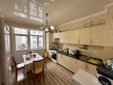 Продажа квартир: 2 комнаты, 80 м², Элитка, 8 этаж, Старый ремонт