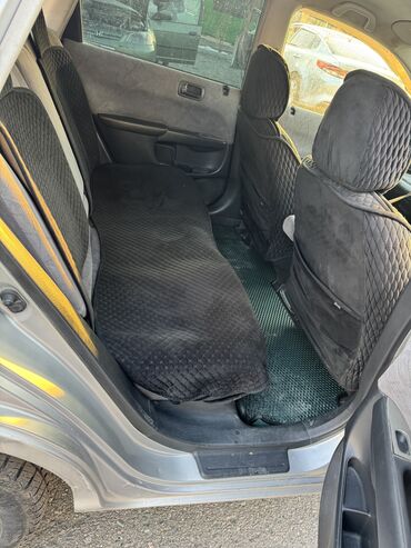 Honda: Honda Civic: 2000 г., 1.5 л, Вариатор, Бензин, Хэтчбэк — 11