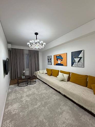 экспострой: 3 комнаты, 80 м², Боконбаева/Уметалиева Элитка, 9 этаж, Евроремонт — 1