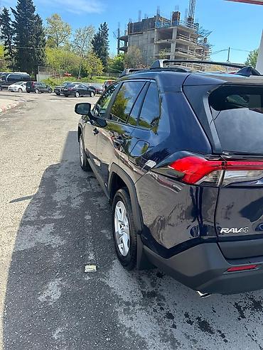 100: Toyota RAV4: 2021 г., 2.5 л, Вариатор, Гибрид, Кроссовер — 1