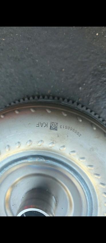 Өткөргүч кутулары: АКПП Aisin AW TF-80SC (маркировка на корпусе: A8MF1 / 4WD). Полный — 2