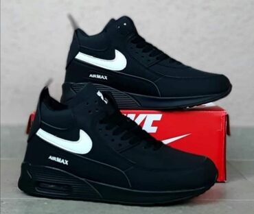 bele patike i odelo: 🍁Nike AIR Max Duboke🍁 -Kolekcija Jesen/Zima. -CRNE 42-46 -Sigurna