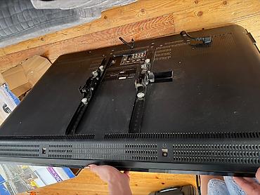 irsad electronics televizorlar: Toshiba REGZA LCD televizor - Ekran diaqonalı: təxminən 40–42 düym - — 2