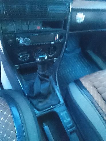audi 100 s4: Audi 100: 1992 г., Механика, Бензин, Седан — 2