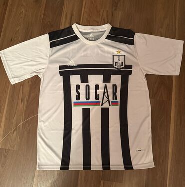 gimnastika geyimi: Salam.Orijinal Neftçi formasıdır.2012-2013 sezon formasıdır.Heç