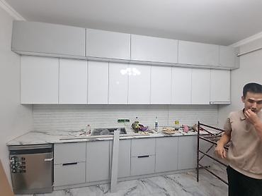 Кухонные гарнитуры: Кухонный гарнитур, Новый, цвет - Белый, ДСП, Бесплатная доставка — 23