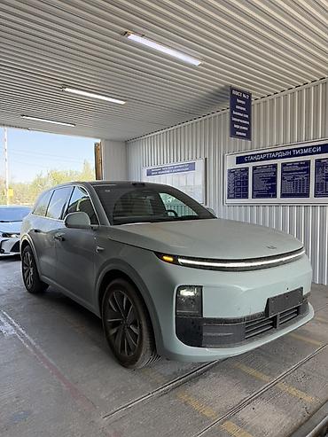 lixiang l6 pro: Lixiang L6: 2025 г., 1.5 л, Вариатор, Гибрид, Кроссовер — 2