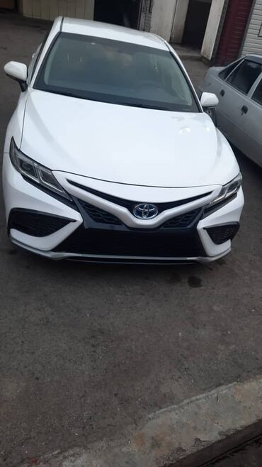 Toyota: Toyota Camry: 2019 г., 2.5 л, Автомат, Гибрид, Седан