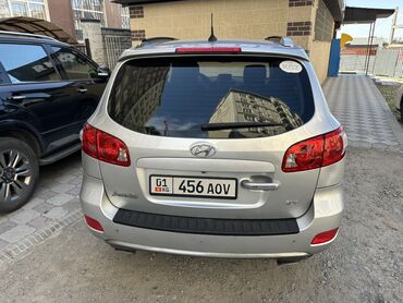 серый hyundai: Hyundai Santa Fe – это надежный и просторный автомобиль, идеально