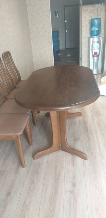���������������� ������������ �� �������������� в Кыргызстан | КОМПЛЕКТЫ СТОЛОВ И СТУЛЬЕВ: Продается стол со стульями, цена 24000. Для подробностей обращаться по