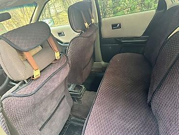 Audi: Audi 80: 1991 г., Седан — 9