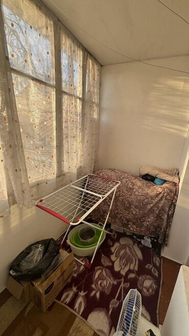 Köhnə tikili: Bakı, 1 otaqlı, Köhnə tikili, m. İnşaatçılar, 40 kv. m — 9