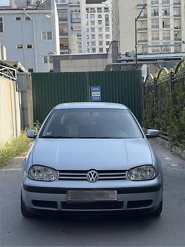 passat variant: Volkswagen Golf: 2003 г., 1.6 л, Автомат, Бензин, Хэтчбэк — 1